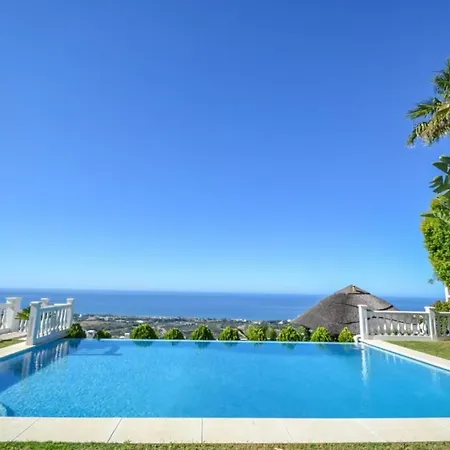 Impressive With Panoramic Views Of The Sea * Marbella