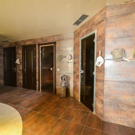Villa Impressive With Panoramic Views Of The Sea *