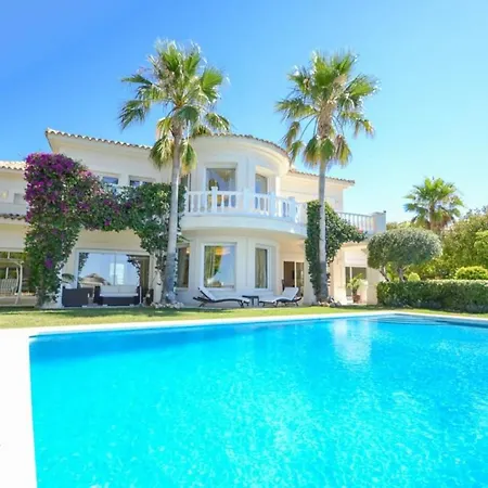 Impressive With Panoramic Views Of The Sea Villa