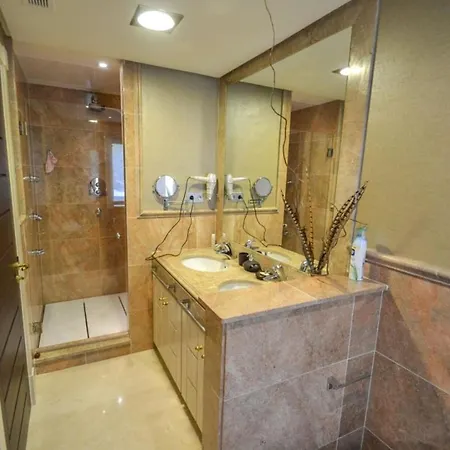 Impressive With Panoramic Views Of The Sea Villa Marbella